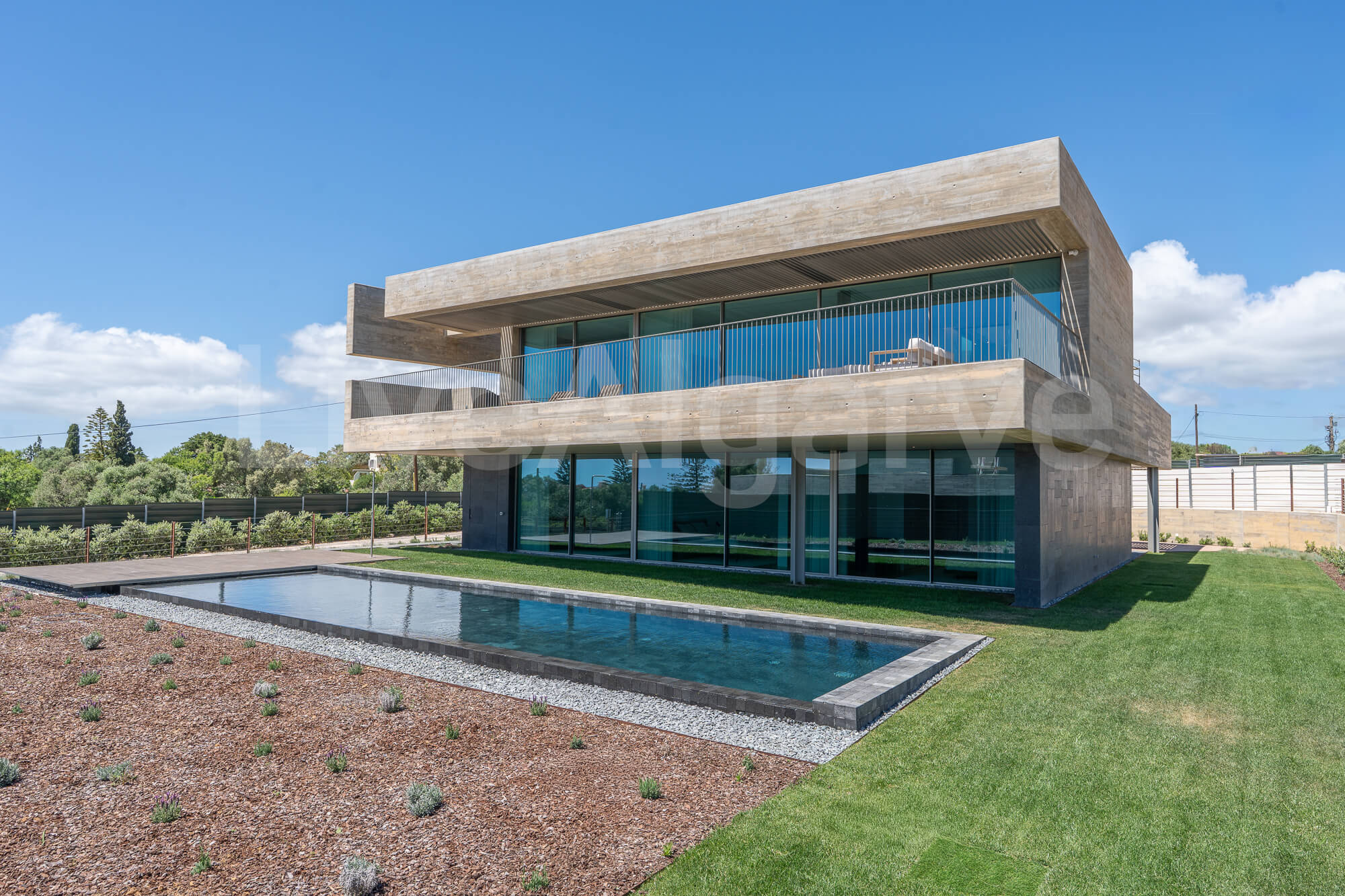 PLUZ | Striking Luxury T3 & T4 Villas at Monte de Lemos, Praia da Luz for Sale