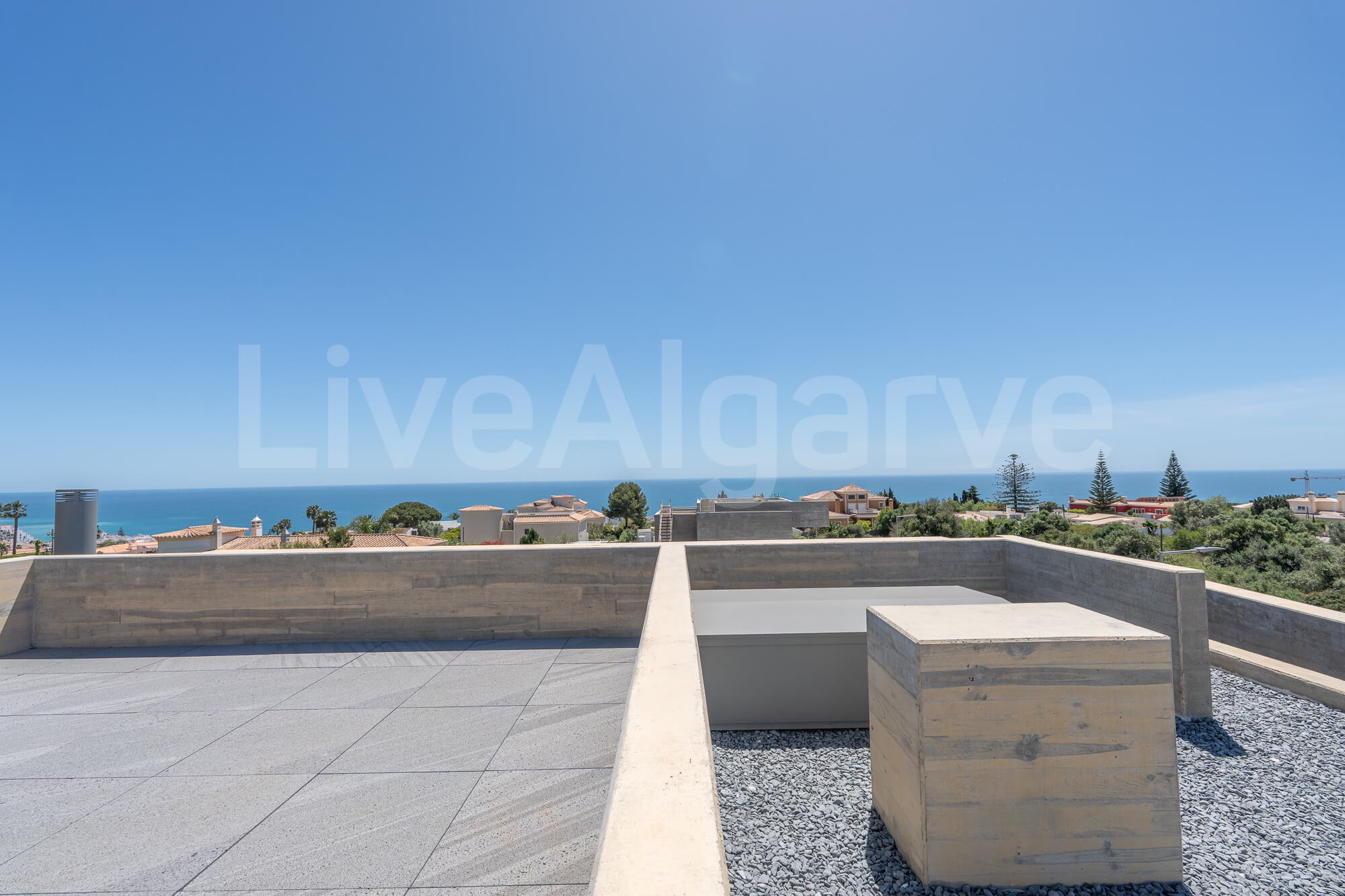 PLUZ | Striking Luxury T3 & T4 Villas at Monte de Lemos, Praia da Luz for Sale