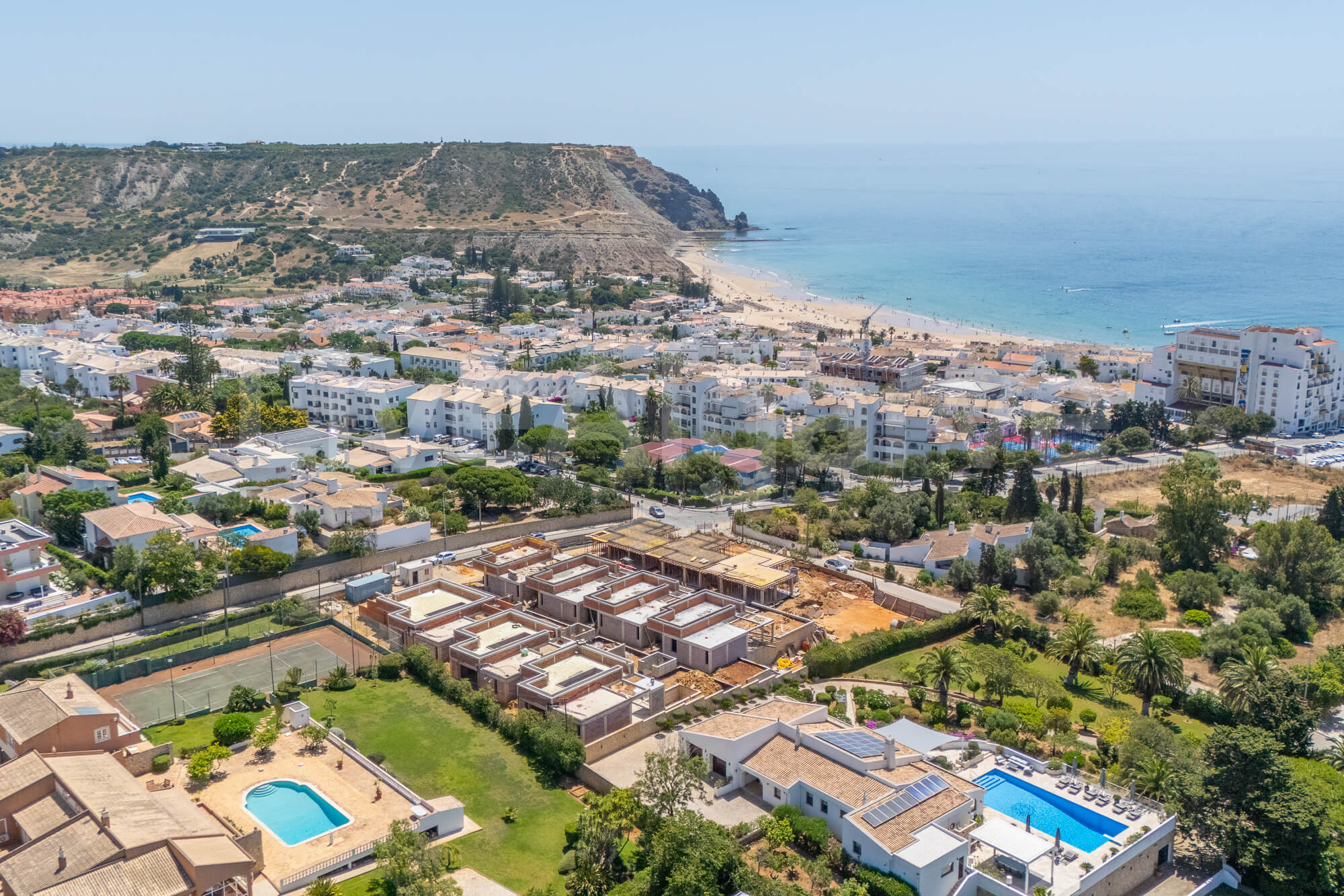 MAISONS DE VILLE MODERNES T2+1 à VENDRE à PRAIA DA LUZ - LAGOS