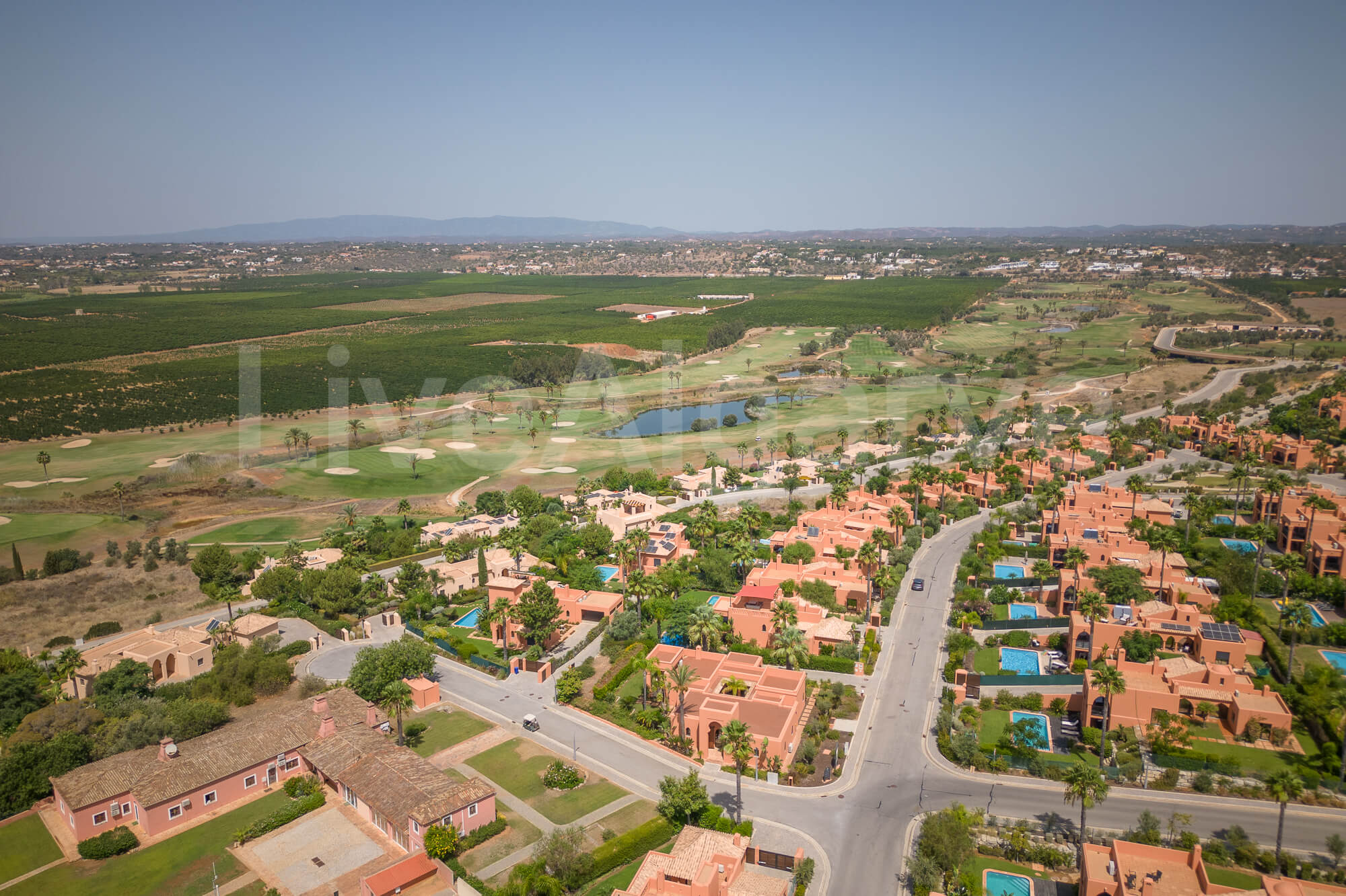 EXCLUSIVE | Beautiful Modern T2+1 Flat at Amendoeira Golf Resort – Silves