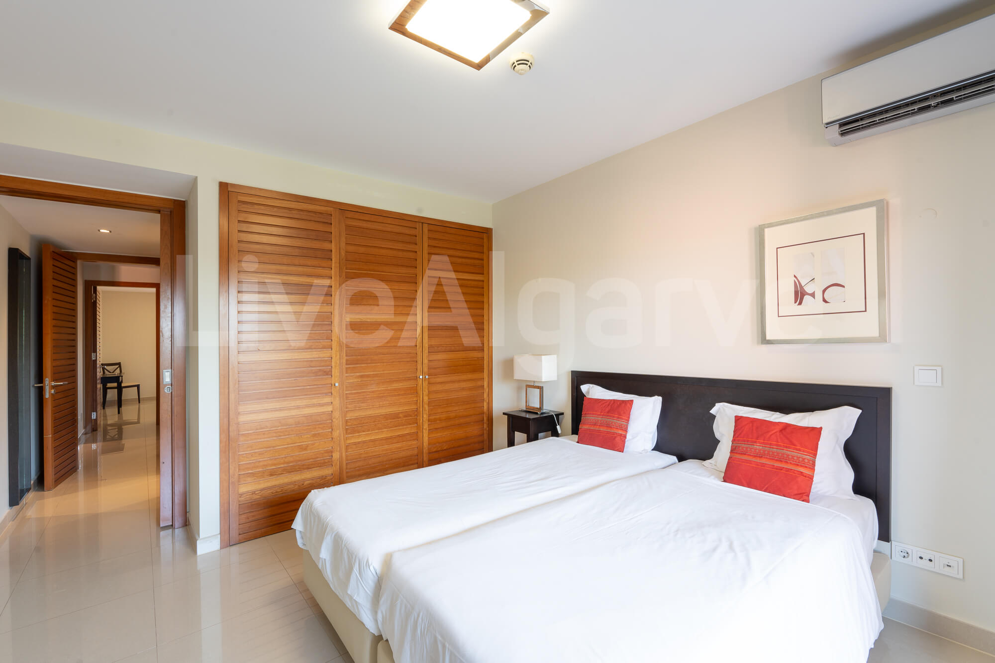 EXCLUSIVO | Bonito Apartamento moderno de T2+1 no Amendoeira Golf Resort – Silves