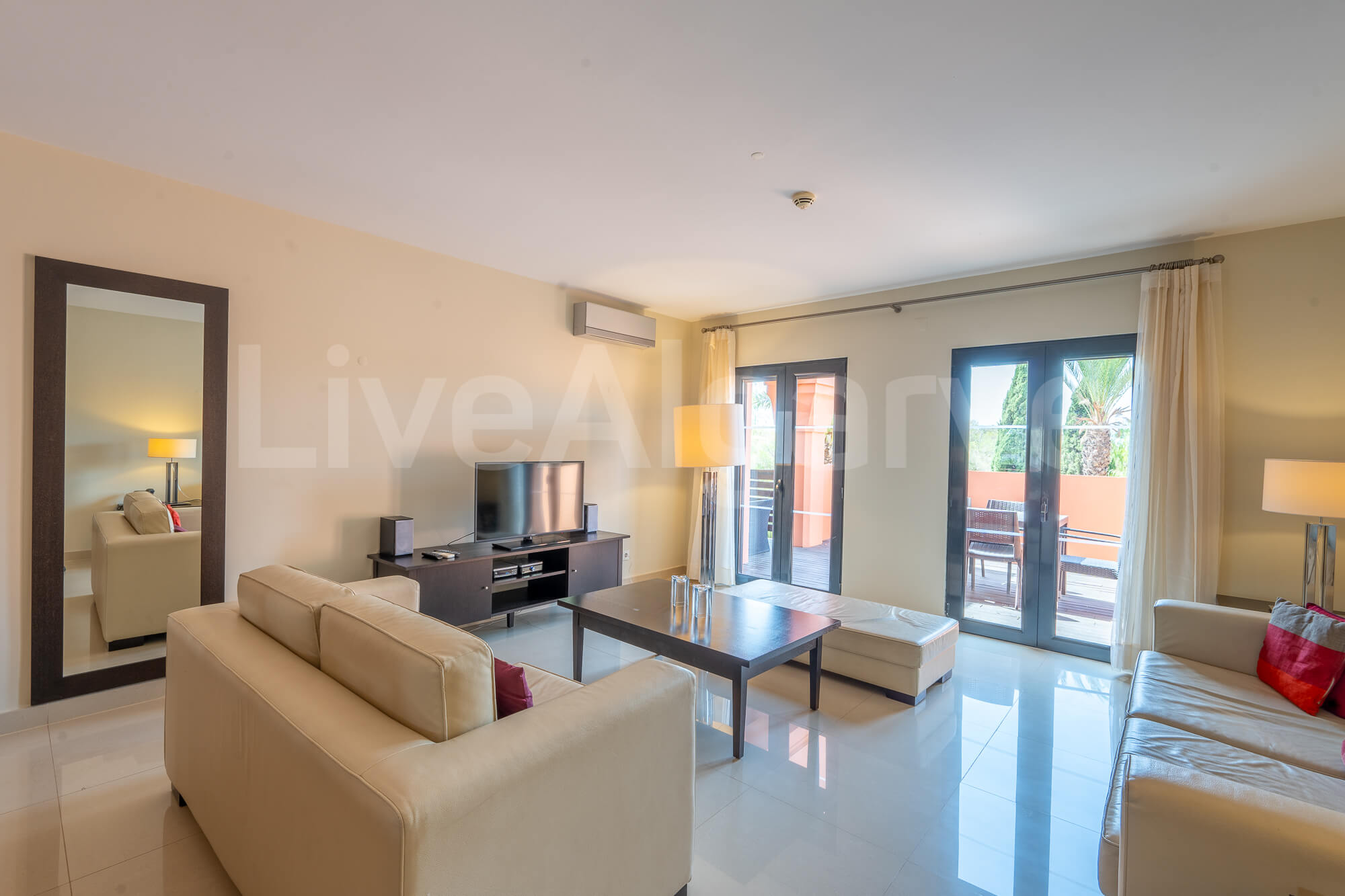 EXCLUSIVO | Bonito Apartamento moderno de T2+1 no Amendoeira Golf Resort – Silves