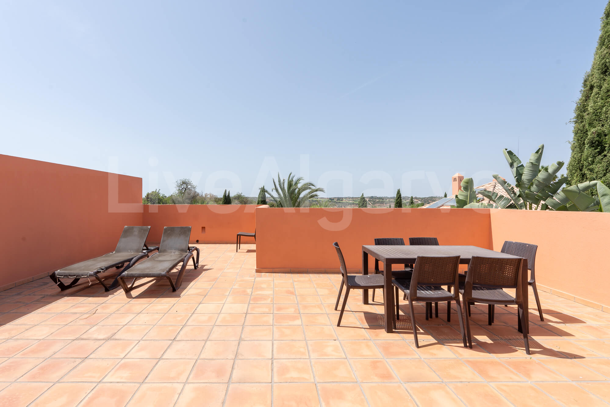 EXCLUSIVO | Bonito Apartamento moderno de T2+1 no Amendoeira Golf Resort – Silves